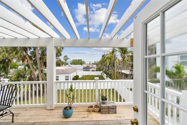 Building Photo - 16033 Gulf Blvd