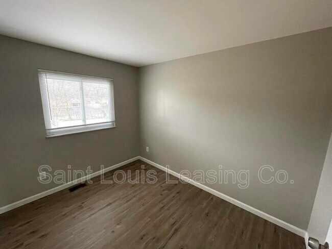 Building Photo - 1657 Ventnor Pl