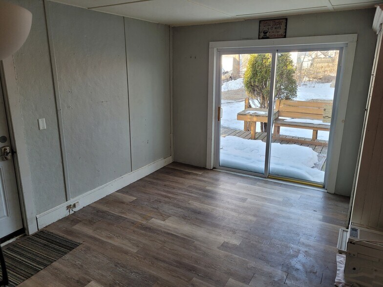 Building Photo - 40 Getchell St