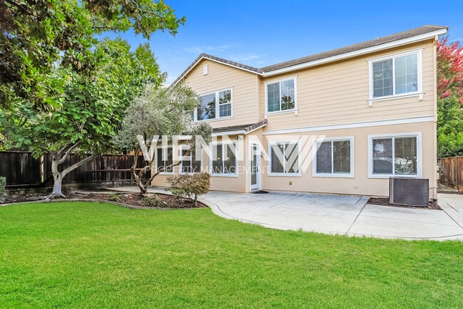 Building Photo - 836 Spotted Pony Ln