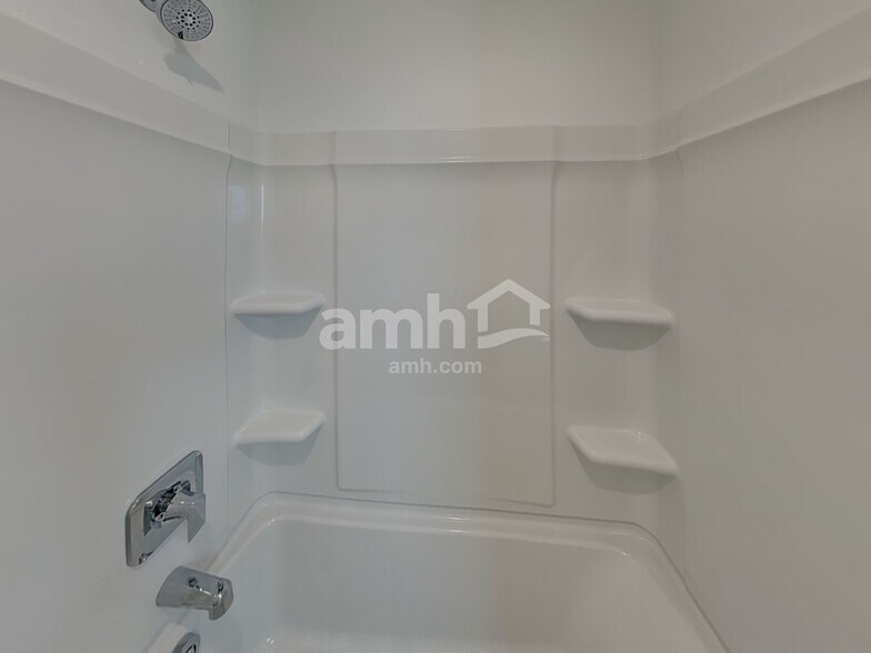 Building Photo - 10085 Abilene St