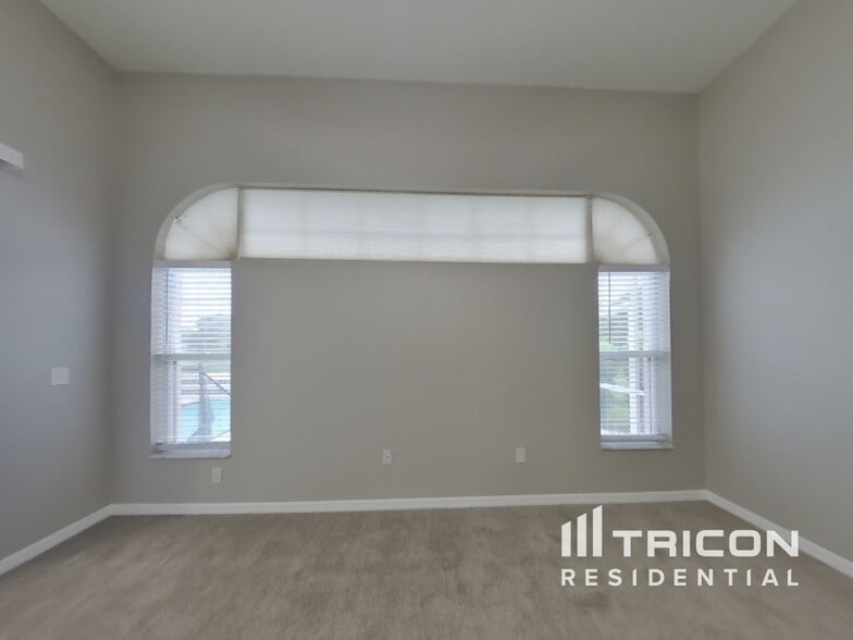 Building Photo - 18708 Forest Glen Ct
