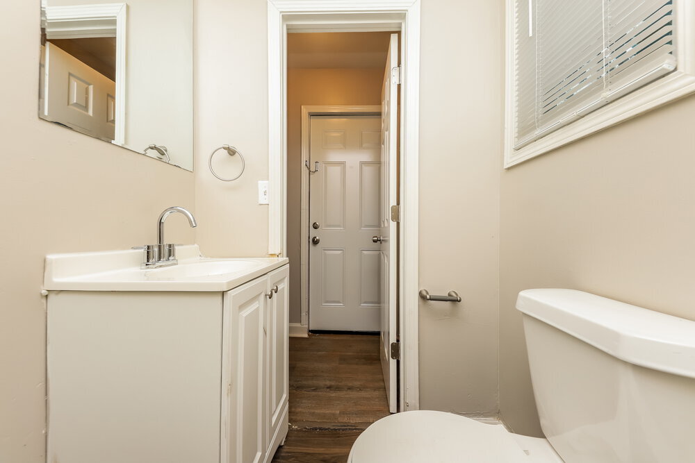 Building Photo - 730 Parker St