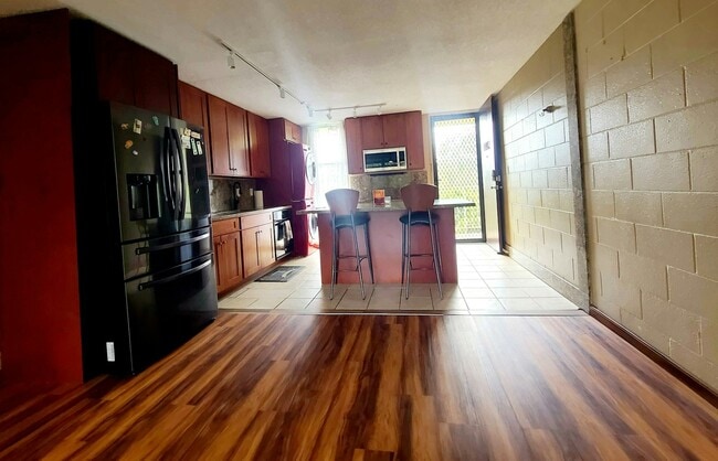 Building Photo - 95-269 Waikalani Drive