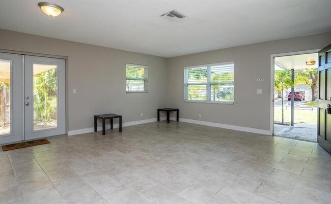 Building Photo - 1770 New Hampshire Ave NE