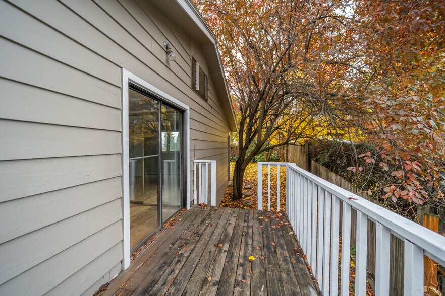 Building Photo - 3512 East Ben Burr Boulevard