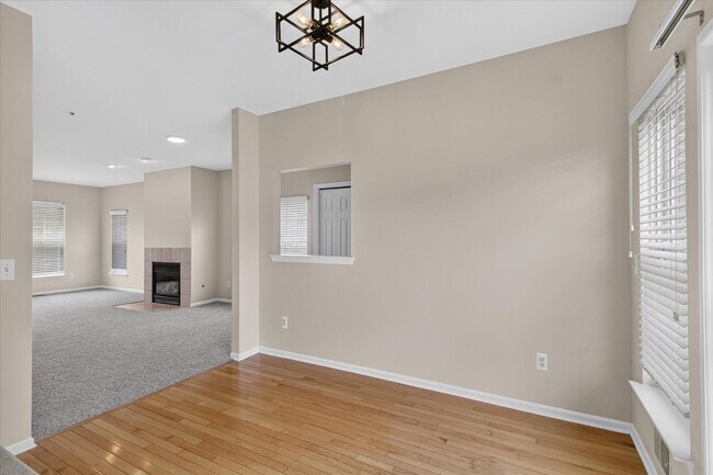 Building Photo - 379 Cherry Orchard Rd