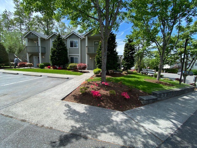 Building Photo - 3340 Southbend Pl