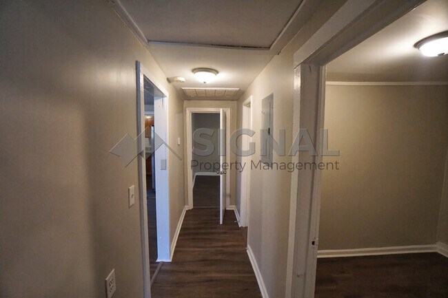 Building Photo - 7619 Henry Ellen Rd