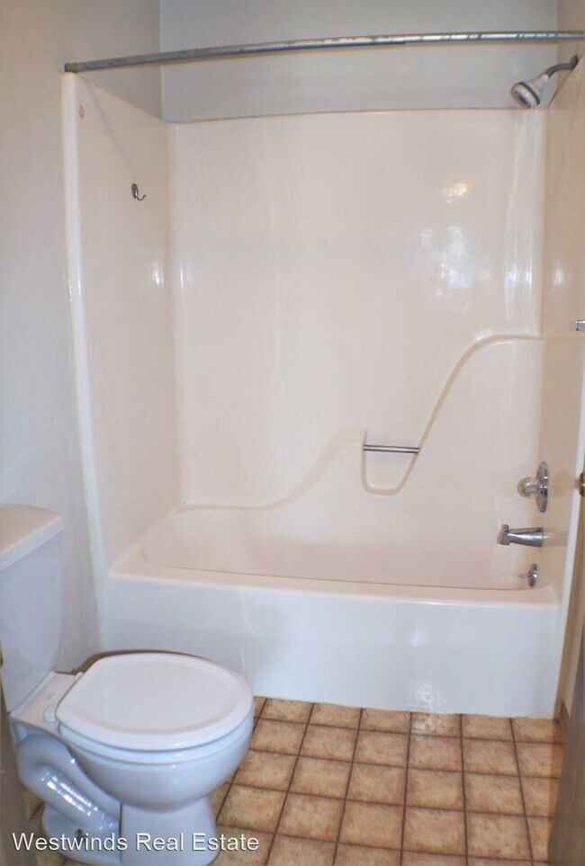 Building Photo - 2 br, 2 bath Apartment - 521 Kirkwood Aven...