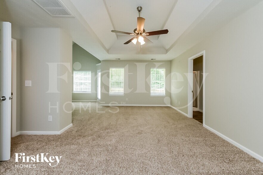 Building Photo - 1714 Cape Fear Way