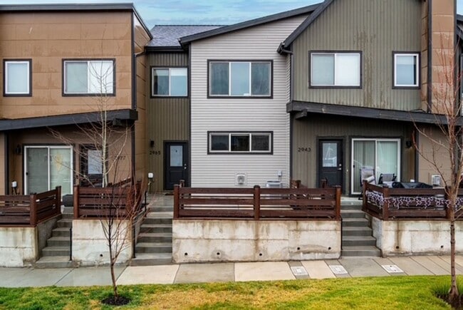 Building Photo - Beautiful Home in Highly Desired NW Redmond Neighborhood