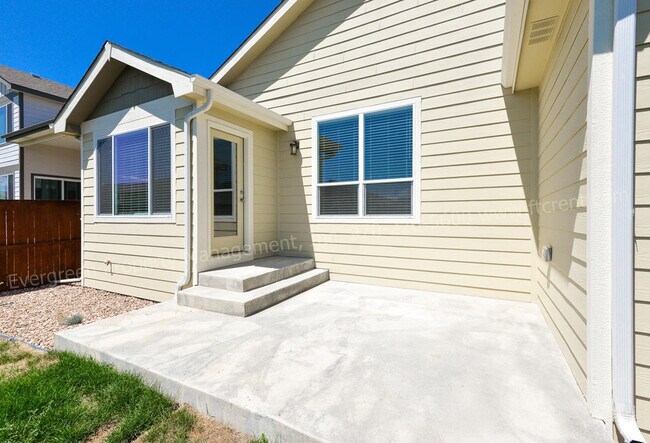 Building Photo - 1513 First Light Dr