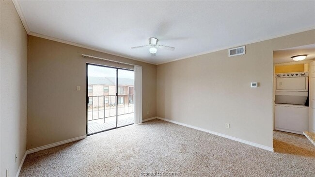 Building Photo - 904 University Oaks Blvd