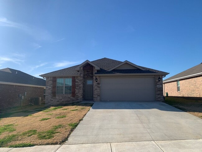 Building Photo - Beautiful 4 Bedroom Home for lease, Benton...