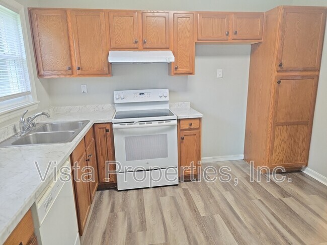 Building Photo - 8802 Malvern Hill Rd