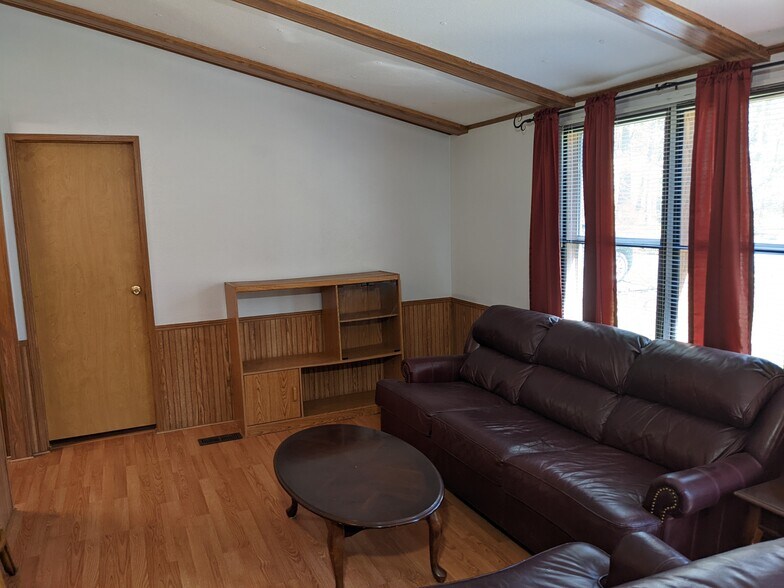 Building Photo - 12619 Wildlife Ln