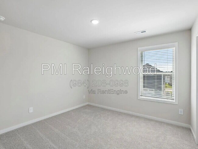 Building Photo - 5124 Cardinal Rdg Wy