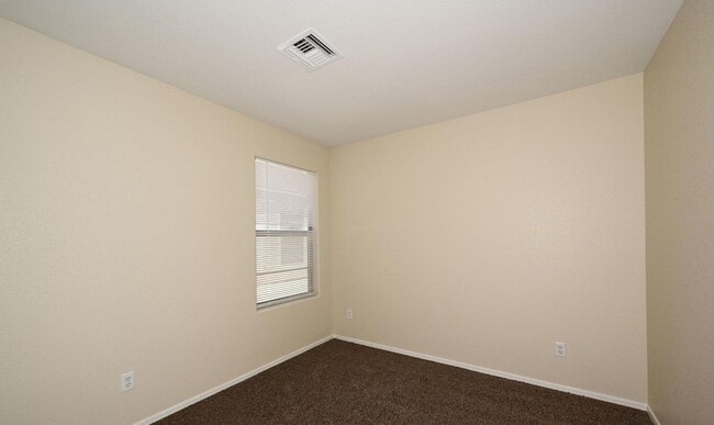 Building Photo - BEAUTIFUL 3 BEDROOM PLUS HUGE LOFT  for RENT