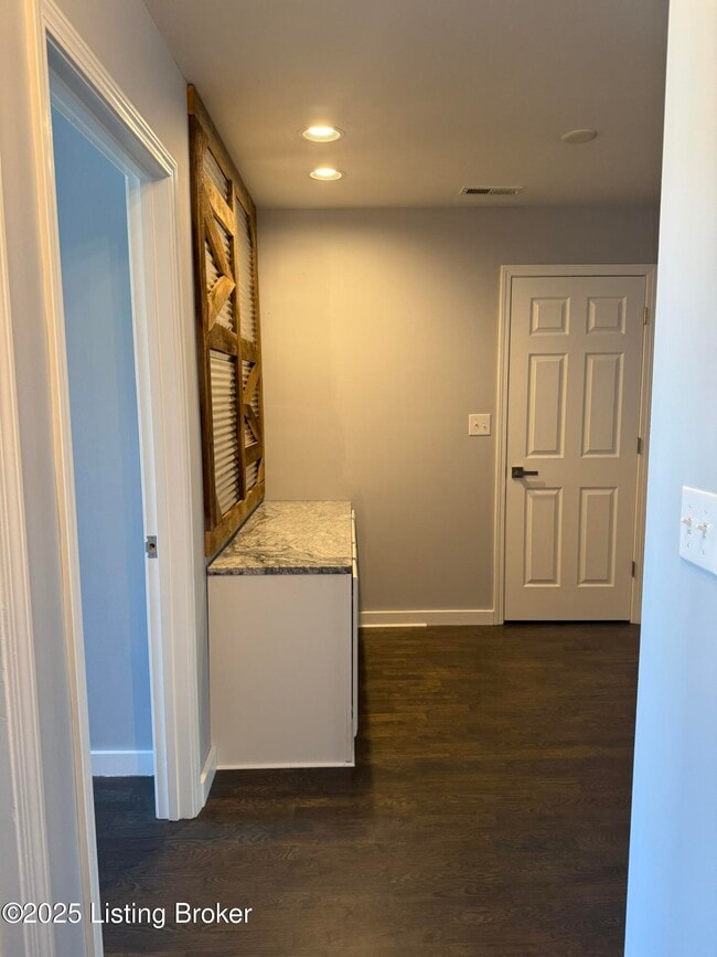 Building Photo - 5012 Kames Square