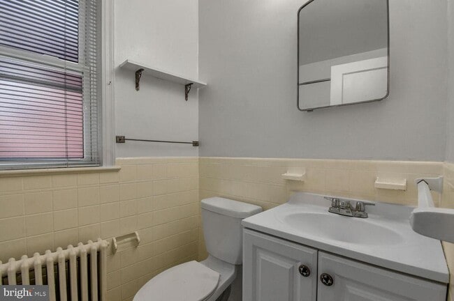 Building Photo - 4515 Avondale St