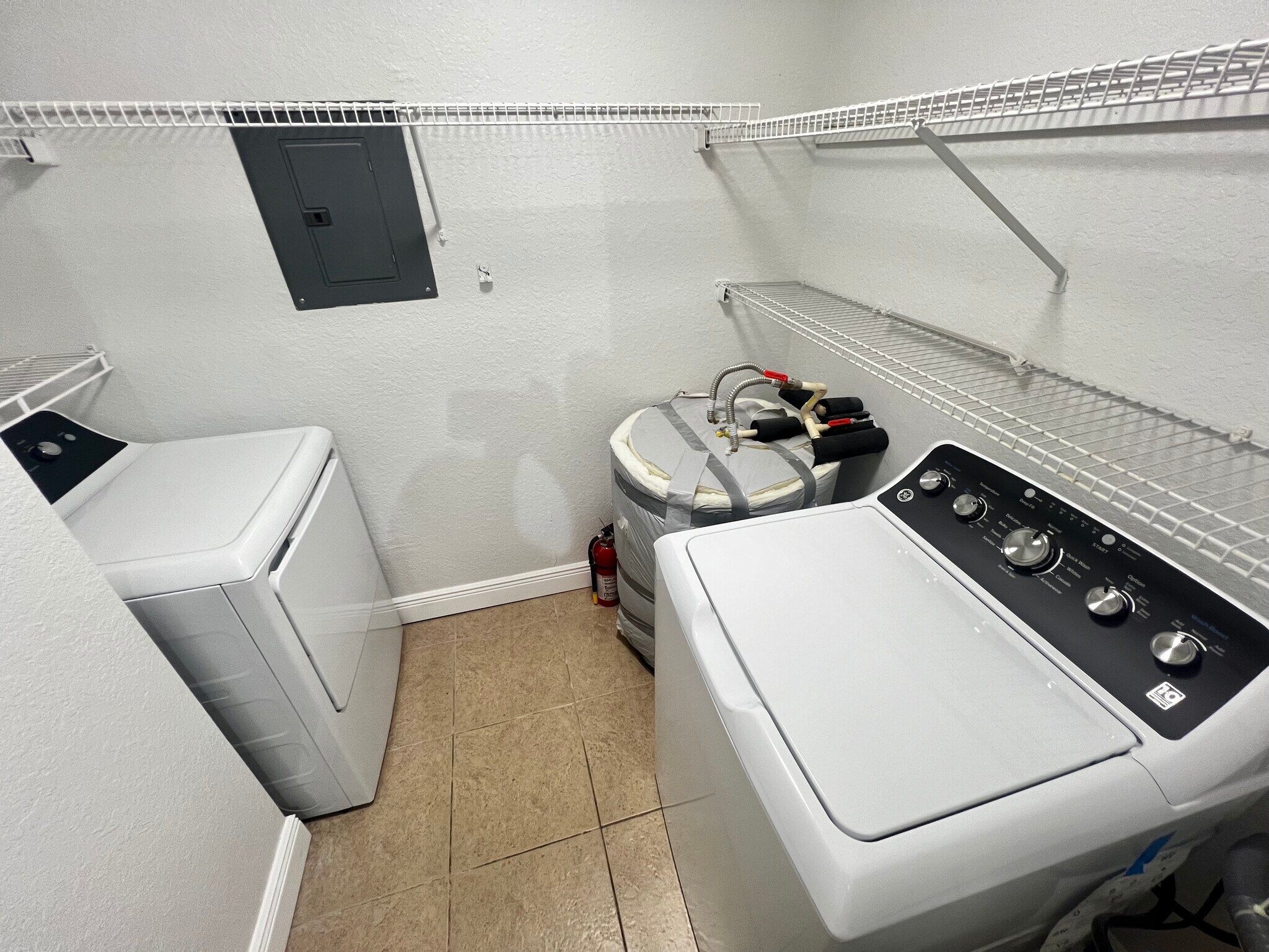 Building Photo - 7618 Pissarro Dr