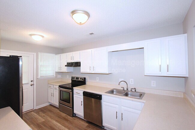 Building Photo - 3705 Votive Ln