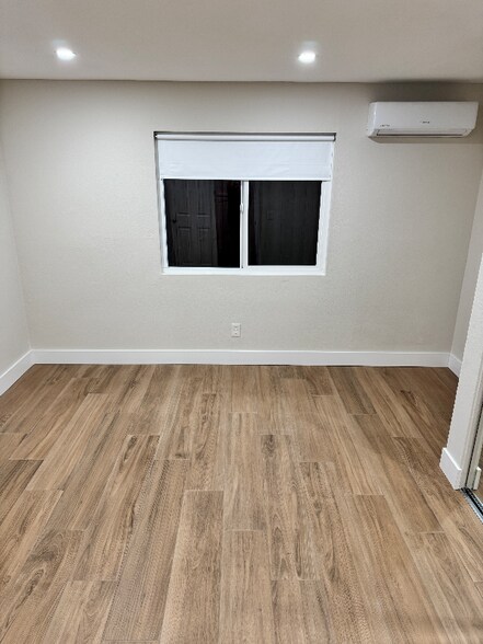 Building Photo - 3619 43rd St