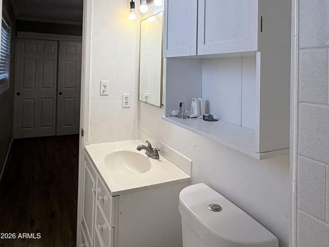 Building Photo - 14015 N 61st Ave