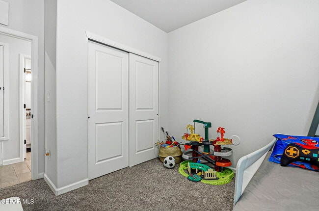 Building Photo - 6556 Ta Suil Pl