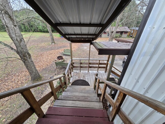 Building Photo - 2370 Wedgefield Rd