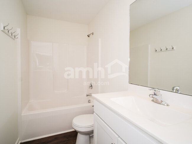 Building Photo - 7128 Cameron Trace Dr