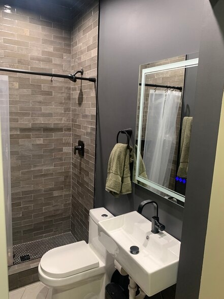 Building Photo - 3933 S 3rd St