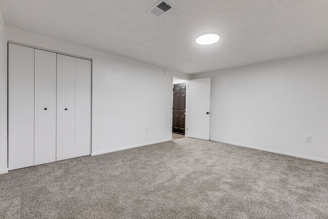 Building Photo - Available NOW - Private 2 Bedroom Home w/ Beautiful Updates!