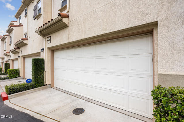 Building Photo - 15633 Odyssey Dr