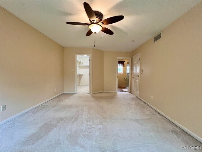 Building Photo - 1 Monta Vista Ct