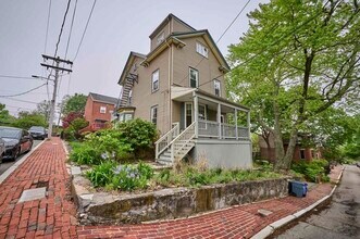 Building Photo - 41 Highland Park Ave