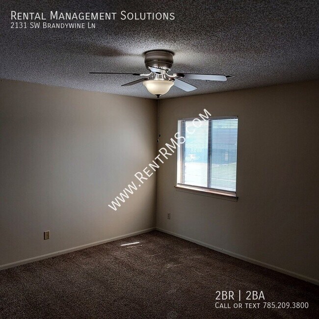 Building Photo - 2131 SW Brandywine Ln