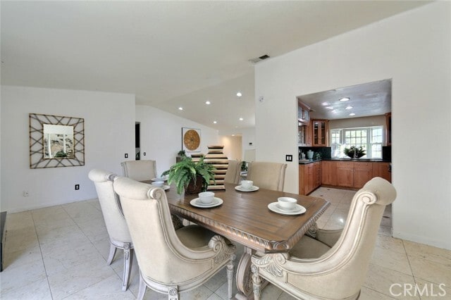 Building Photo - 25252 Delphinium Ave