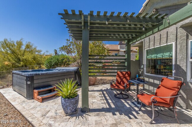 Building Photo - 15759 E Echo Hill Dr
