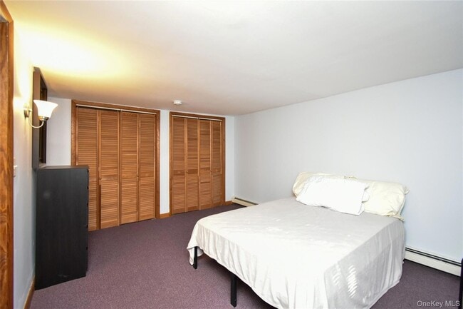 Building Photo - 504 NY-9D