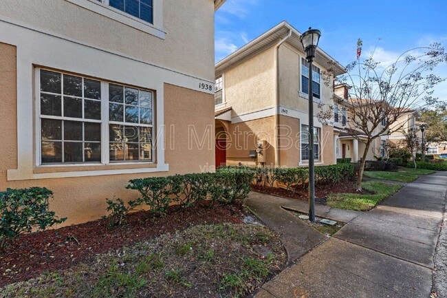 Building Photo - 1938 Fiesta Ridge Ct