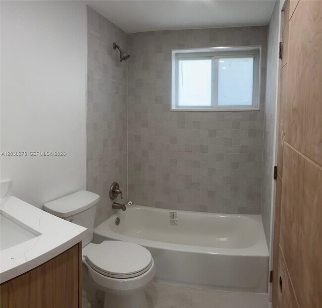 Building Photo - 7732 Camino Real