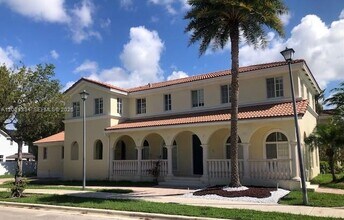 Building Photo - 27424 SW 140th Ave