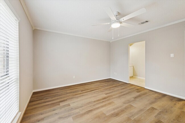 Building Photo - 14722 Brown Rd