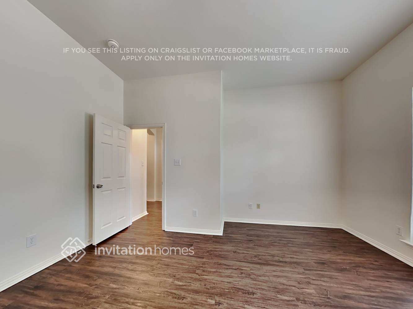 Building Photo - 8010 Munich Dr