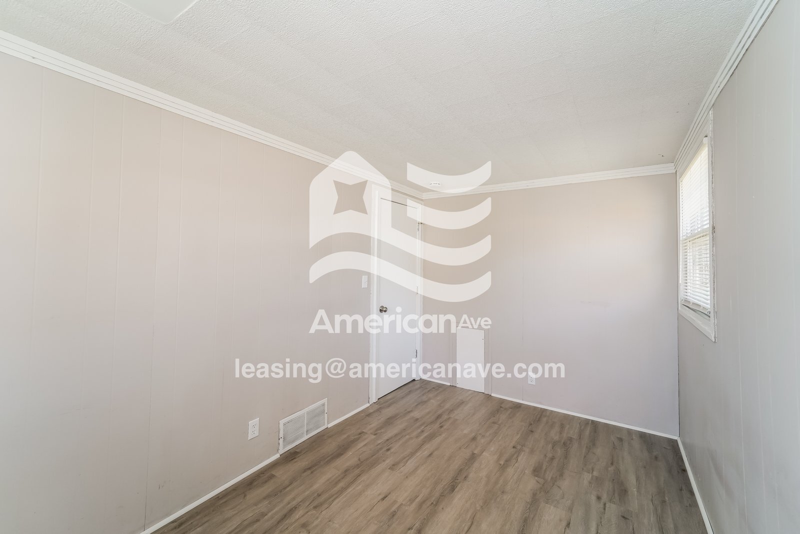 Building Photo - 24805 Wilson St