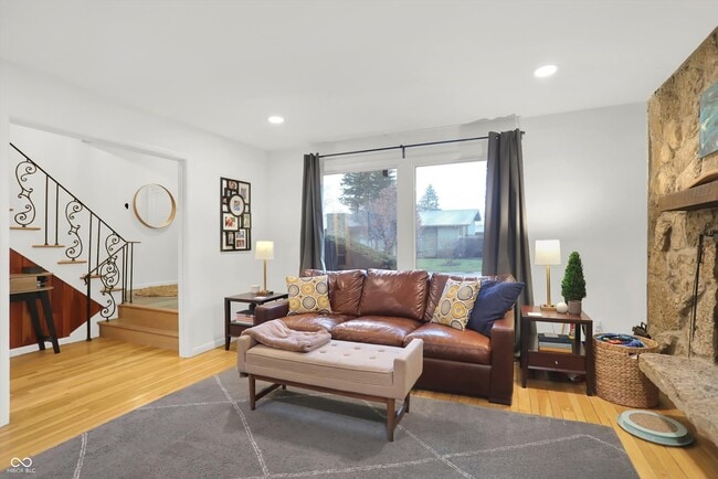 Building Photo - 5212 Nob Ln