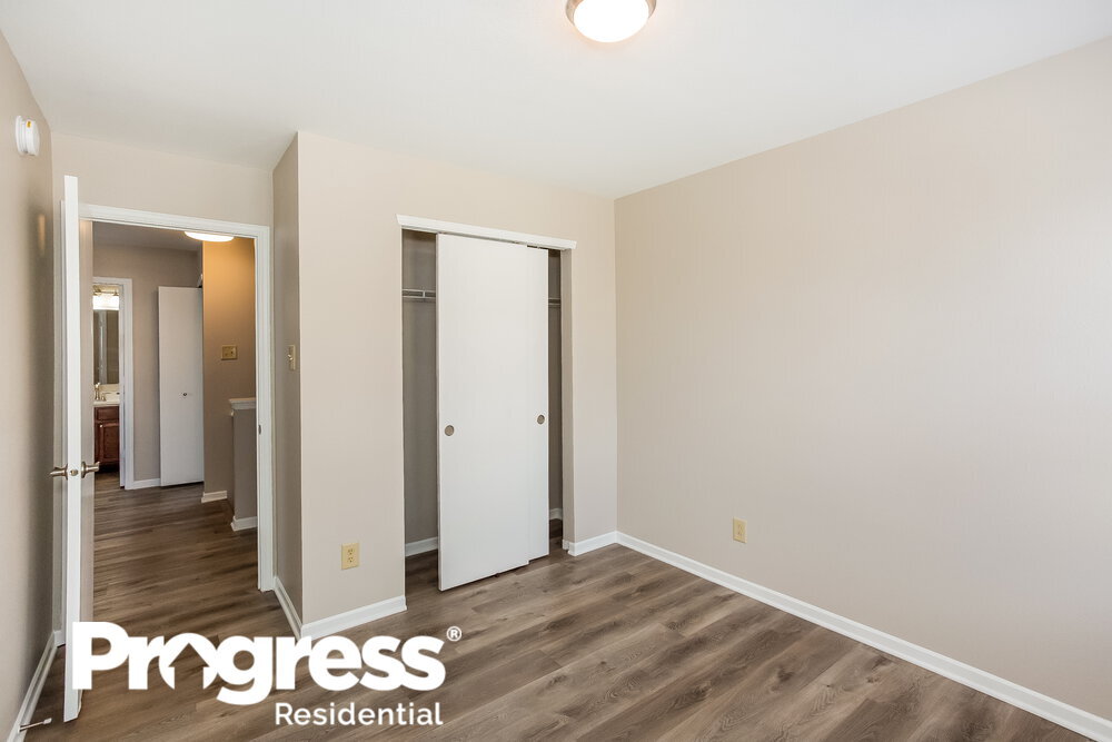 Building Photo - 1187 N Aberdeen Dr