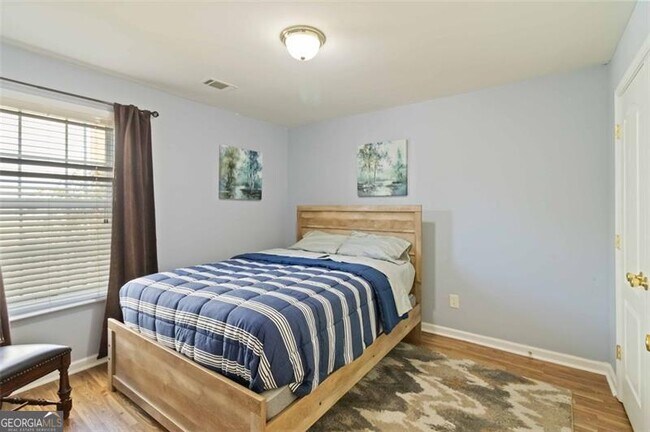 Building Photo - 2387 Shady Maple Trail